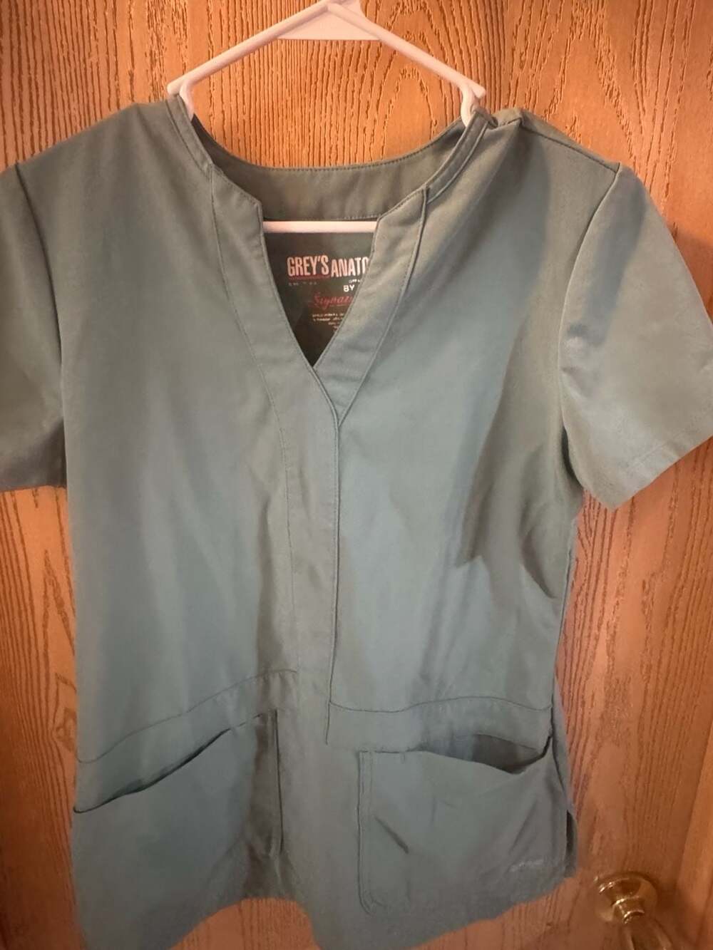 Grey's Anatomy by Barco Signature Scrub Top Size S
